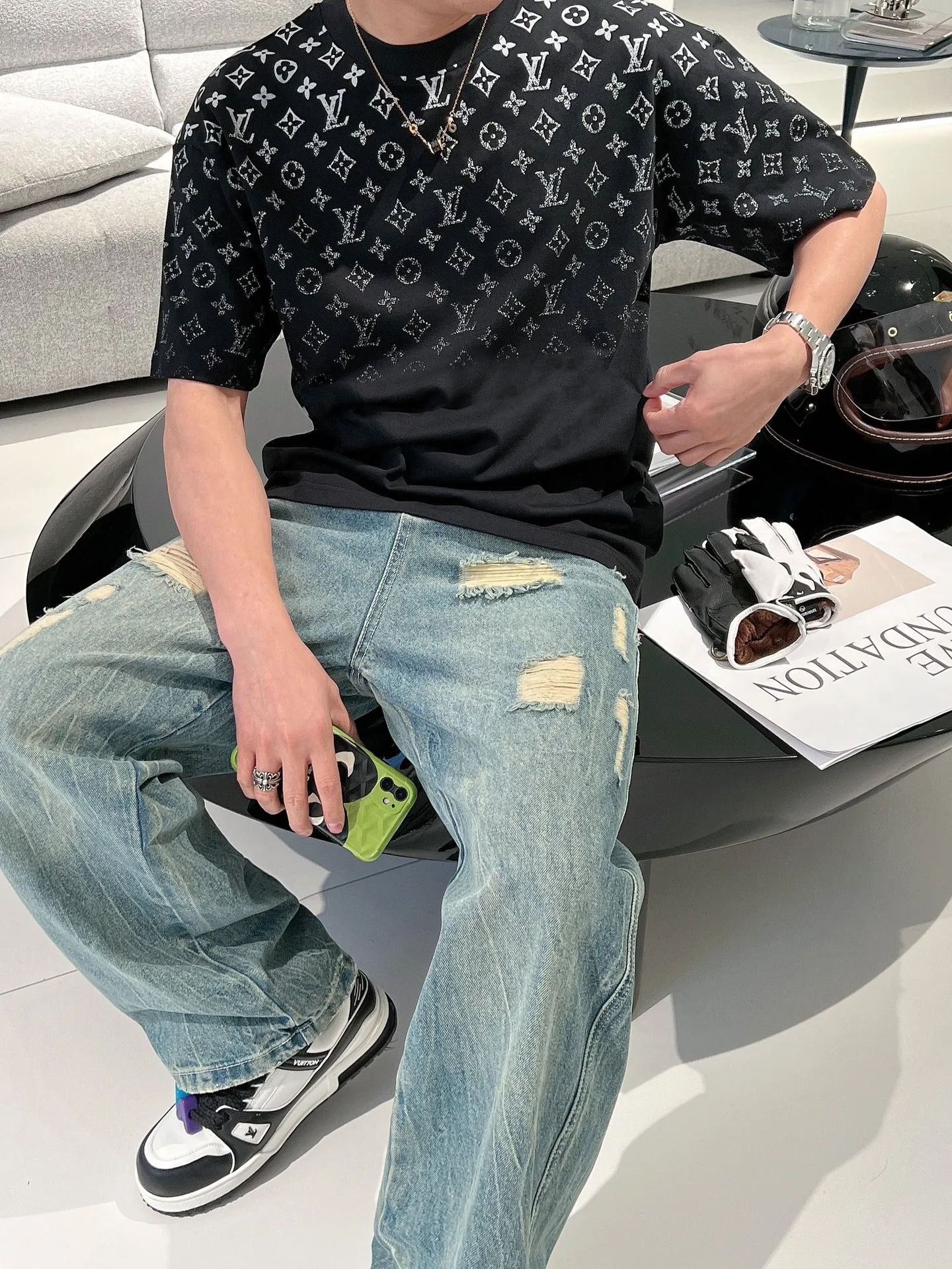 Model picture